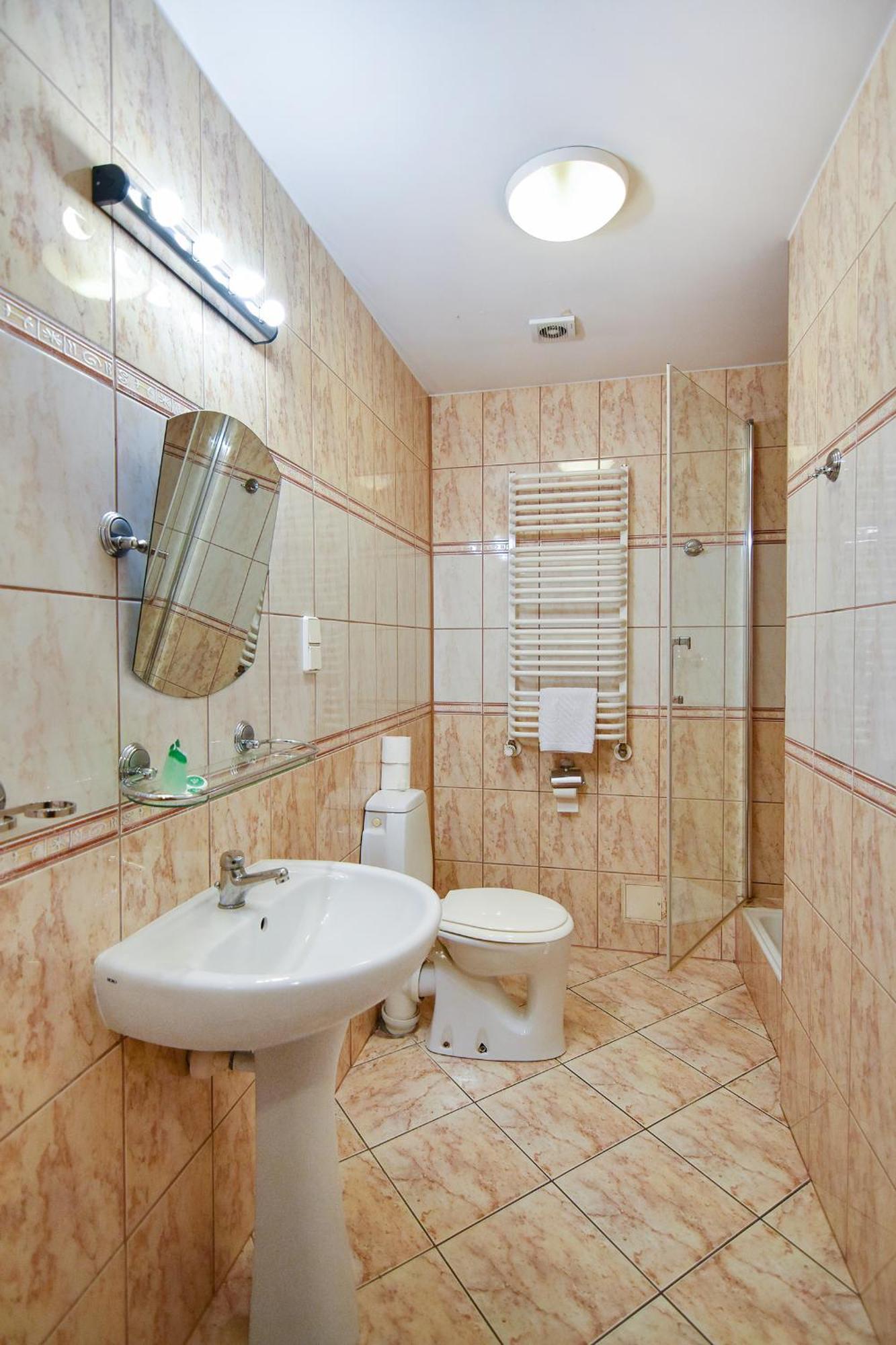 Lesny Osrodek Szkoleniowy W Puszczykowie Puszczykowo Exterior photo