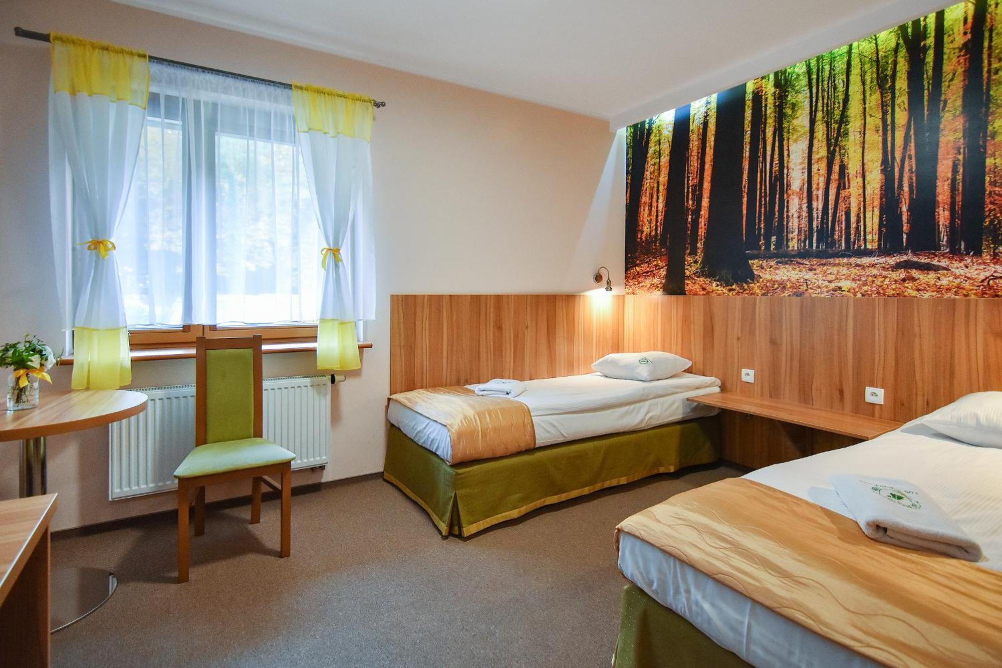 Lesny Osrodek Szkoleniowy W Puszczykowie Puszczykowo Exterior photo